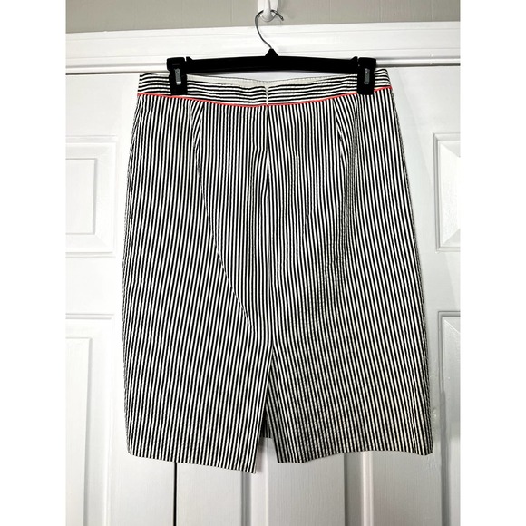J. Crew Seersucker No. 2 Pencil Skirt size 10 - Picture 2 of 4